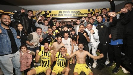 Aliağaspor FK, Şampiyonluk Yarışını Sürdürdü