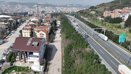 Alikahya Stadyum Tramvayında ilk kazma vuruldu