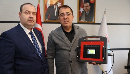 Assuva Savunma Sanayi Başkanı Remzi Başbuğ, Yeni Geliştirdikleri Cihazı Nevşehir Belediyesi’ne Hediye Etti