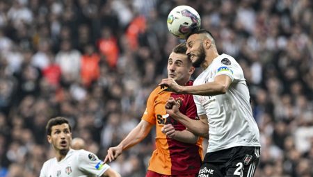 Beşiktaş-Galatasaray derbisinde gözler golcülerde olacak