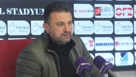 Bülent Uygun: Ali Şansalan, Alanyasporlu futbolcularla sarmaş dolaş