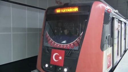 Cumhurbaşkanı Erdoğan yeni metro hattının test sürüşünü yaptı