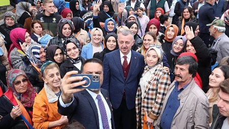 Darıca’da miting gibi açılış; “Darıca’da açık ara farkla Cumhur İttifakı kazanacak”