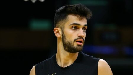 NBA’de Ömer Faruklu Jazz, Bulls’a kaybetti