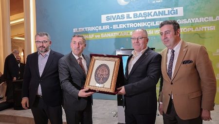 Sivas Belediye Başkan Hilmi Bilgin “Cumhurbaşkanımız Müjdelerle Geldi”