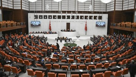 TBMM’de seçim sonrası gündem yeni anayasa olacak