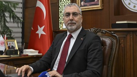 Vedat Işıkhan: İstihdam sayımız tarihi zirvesini yeniledi