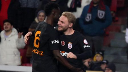 Victor Nelsson ve Davinson Sanchez’den göz dolduran istatistik