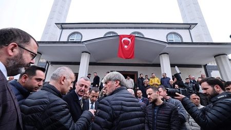 Yeşilova Yeni Boğaziçi Camii hizmete girdi