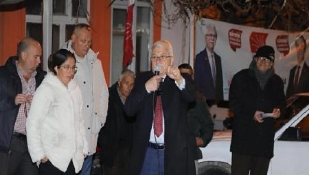 Başkan Deveciler, Kızıklı Mahallesi’ndeki Hemşehrileriyle Bir Araya Geldi