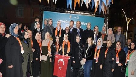 Başkan Söğüt’e Fatih’te büyük destek