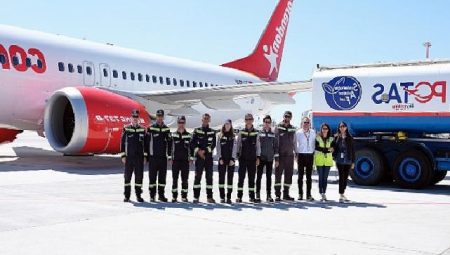 Corendon Airlines, Antalya’da bir ilke imza atarak Sürdürebilir Havacılık Yakıtı (SAF) yakıt kullanımına başladı