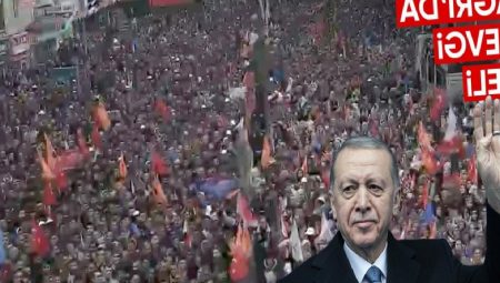 Cumhurbaşkanı Erdoğan, Ağrı’da coşkulu bir kalabalık tarafından karşılandı