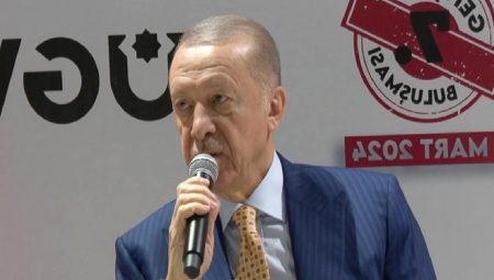 Cumhurbaşkanı Erdoğan “Son seçimim” dedi ama Bakan Tunç kapıları kapatmadı