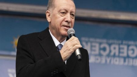 Cumhurbaşkanı Erdoğan’dan muhalefete tepki: Kimin eli kimin cebinde belli değil