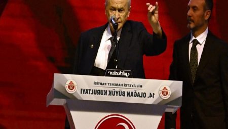 Devlet Bahçeli yeniden MHP Genel Başkanı seçildi