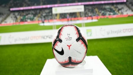 FIFA’dan 4 Süper Lig takımına transfer yasağı