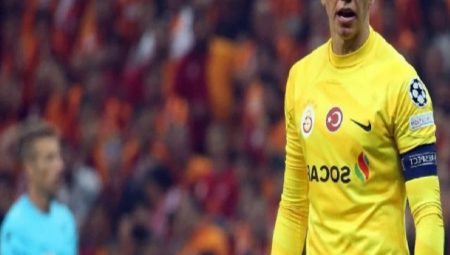 Gidecek mi kalacak mı? Galatasaray, Muslera hakkındaki son kararını veriyor