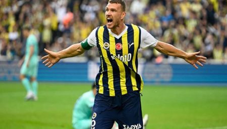 Hakemlerden o da memnun değil! Edin Dzeko’dan maç sonu bomba yorum: Utanç verici