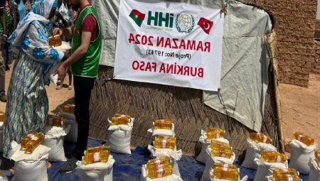 İHH’dan Afrika’ya uzanan yardım eli! Ramazan’ın ilk haftasında Burkina Faso’da yardımlar yapıldı