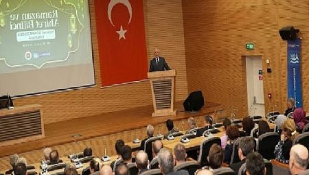 Kocaeli il Müftüsü Mehmet Sönmezoğlu “Ramazan ve Ahiret Bilinci” adlı seminerde İSU Genel Müdürlüğü personeliyle buluştu