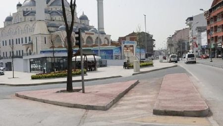 Paşa Cami önünde kavşak düzenlemesi