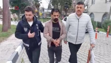 Samsun’da kapısını kırdığı evden 3 gün boyunca hırsızlık yaptı