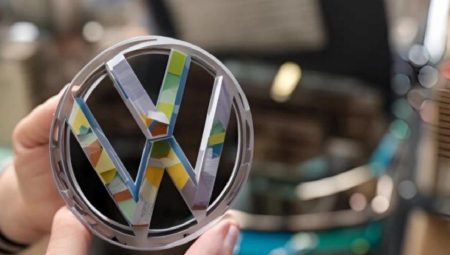 Volkswagen Grubu’nda Yazılım Sorunları: Müşteri Memnuniyeti Tehdit Altında